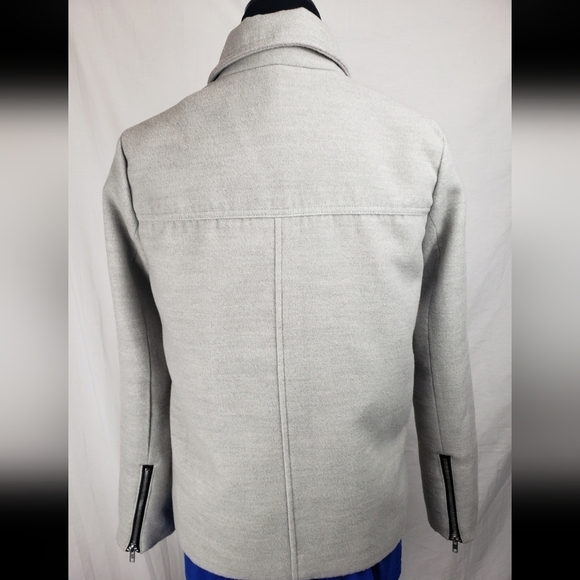 Forever 21 Gray Long Sleeve Asymmetrical Zipper Foldover Collar Sz S - Picture 3 of 7